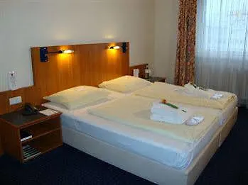 Hotel Arcadia 4*